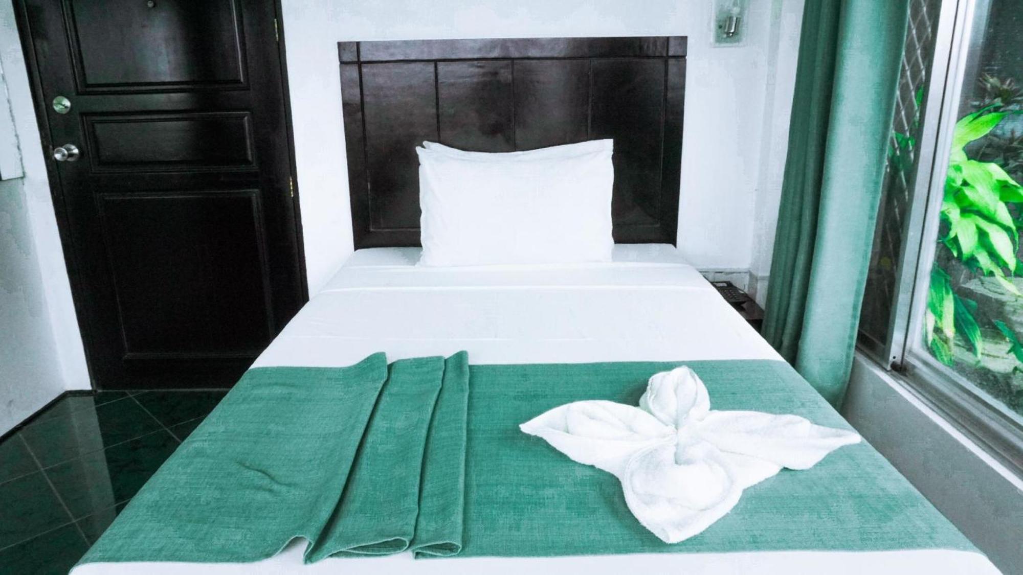 Garin Farm Pilgrimage Resort Powered By Cocotel San Joaquin Экстерьер фото